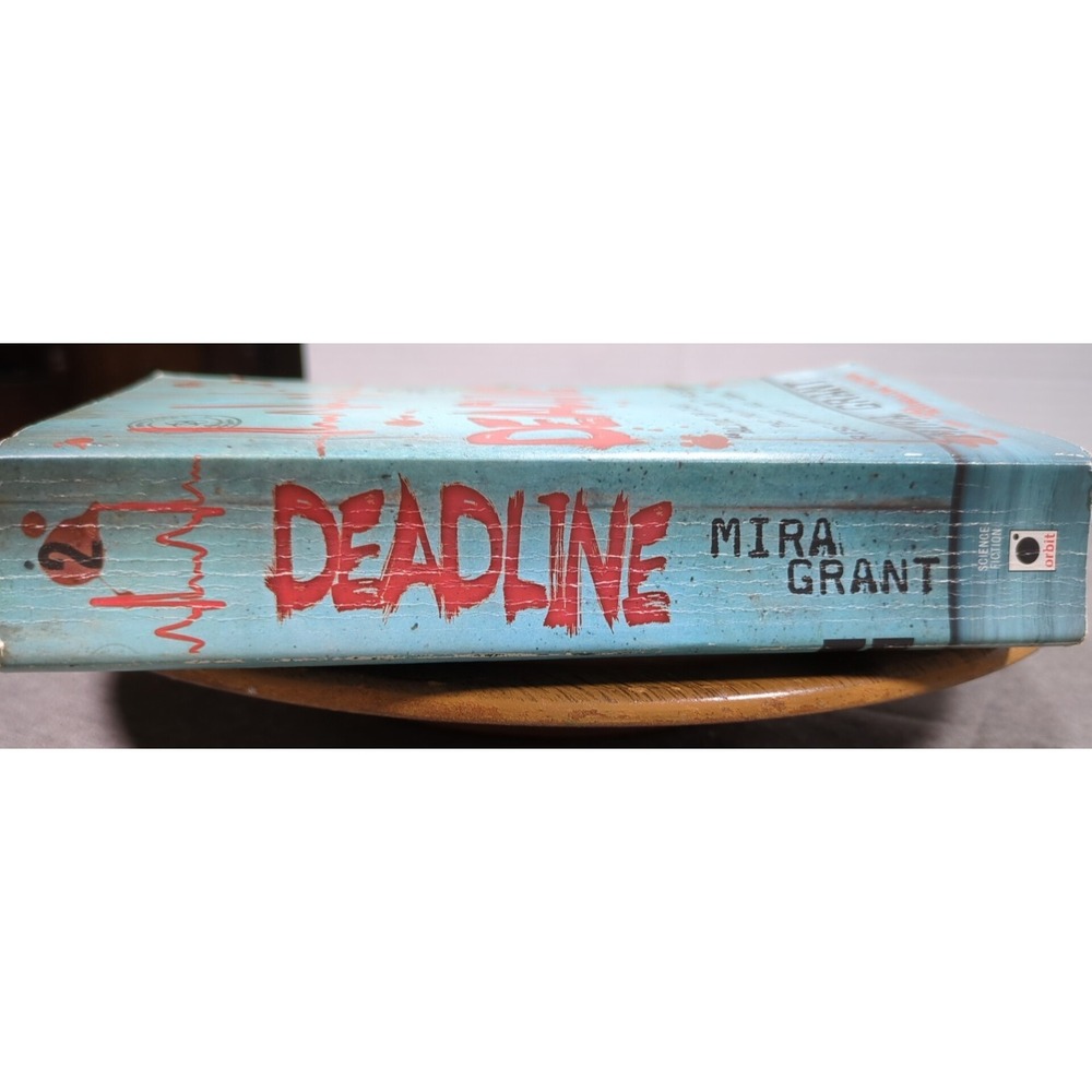 Deadline Mira Grant Seanan McGuire Newsflesh Series Book 2 First Edition PB 2011 - Picture 10 of 13